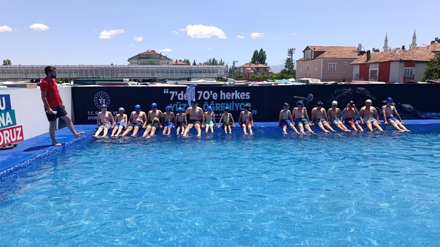 Tomarza'da yaz spor okulları coşkusu