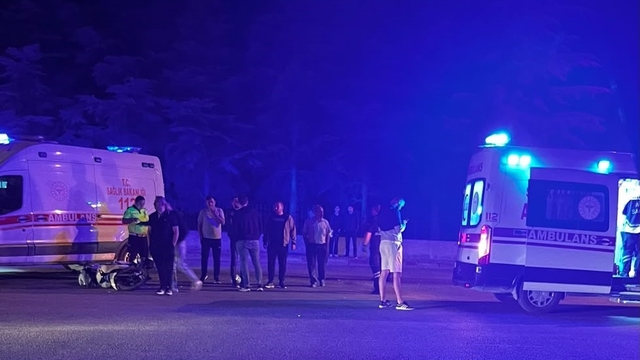 Tavşanlı'da trafik kazası: 3 yaralı