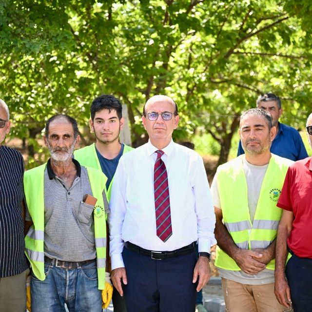 Başkan Geçit: "Yeşilyurt'un her köşesini ihya ve imar etmeye devam ediyoruz...