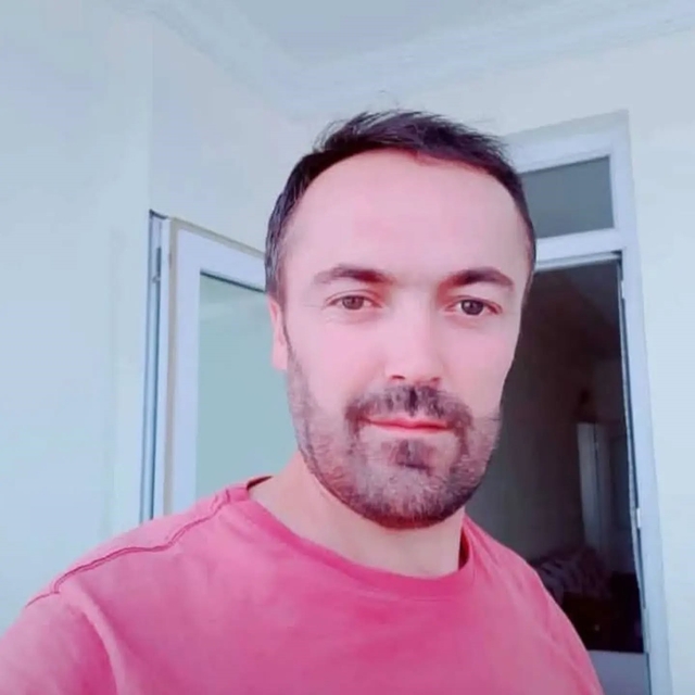 TEM'de yolcu otobüsünün bariyerlere çarptığı kazada ağır yaralanan kişi öld...