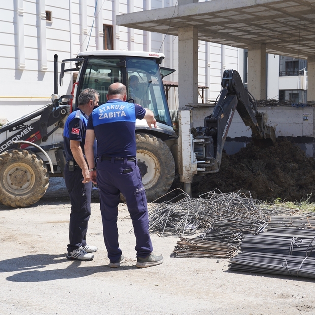 Atakum'da kurallara uymayan inşaat firmalarına uyarı