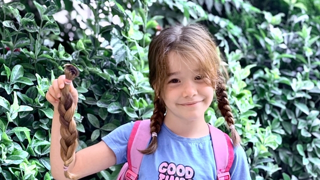 Türkeli'de 6 yaşındaki Asel'den anlamlı bağış