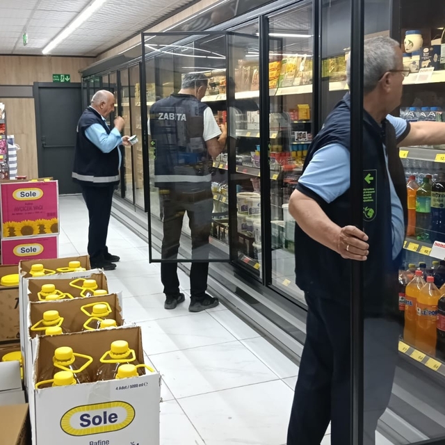Hakkari'de marketlerde denetim yapıldı