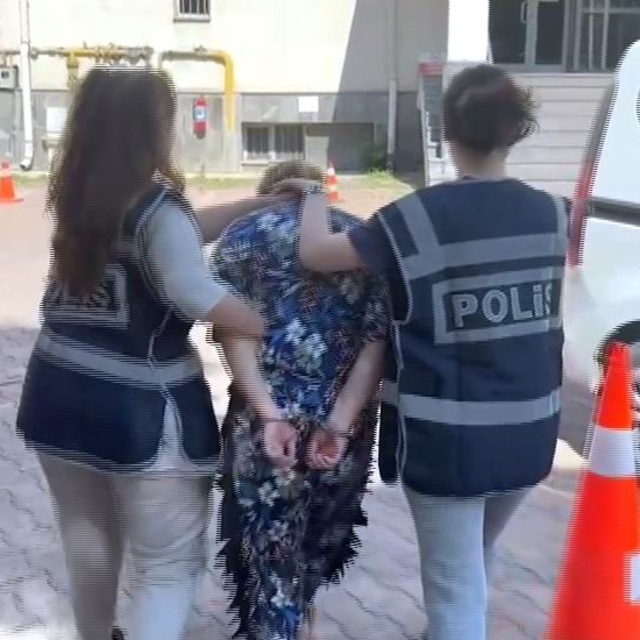 80 yıl kesinleşmiş cezası bulunan kadın polisten kaçamadı