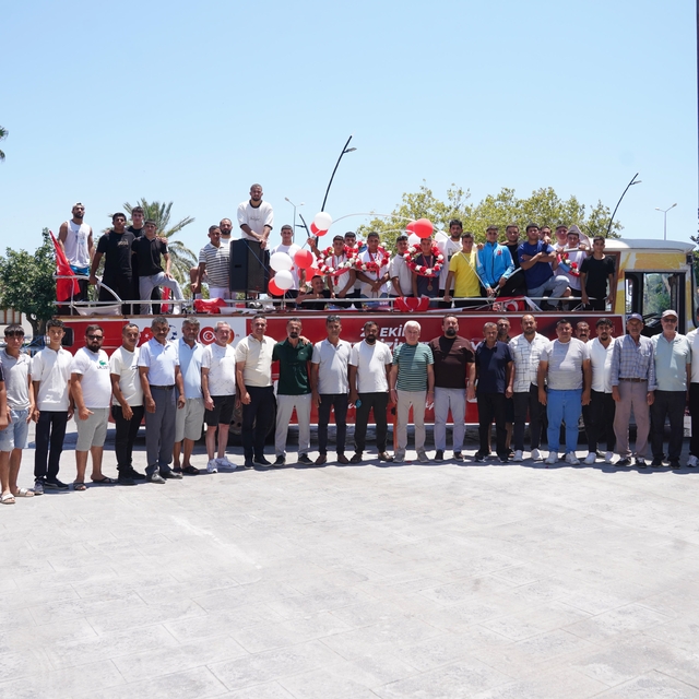 Finikeli pehlivanlar Kırkpınar'dan derecelerle döndü