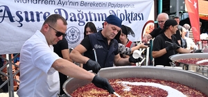 Perşembe Pazarı'nda 2 bin kişilik aşure ikramı