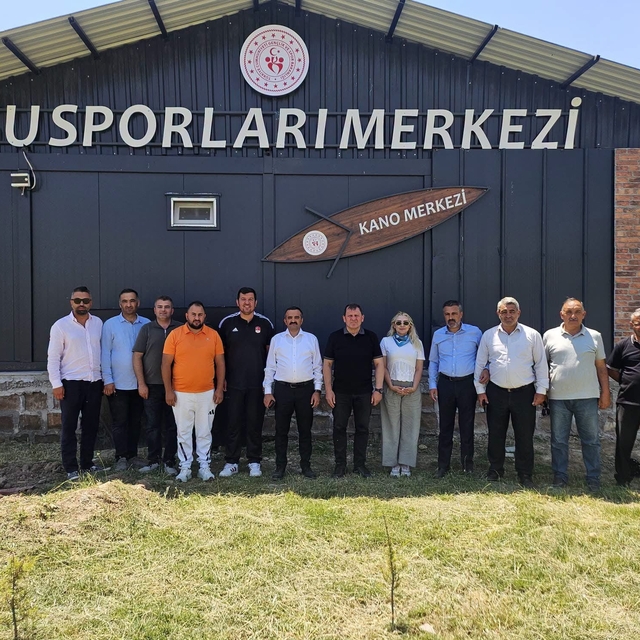 Kayseri'nin yeni su sporları üssü Tomarza oluyor
Kano Merkezi Projesi'nde s...