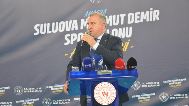 Bakan Bak: Gençlik merkezi sayımızı yaklaşık 600'e çıkardık