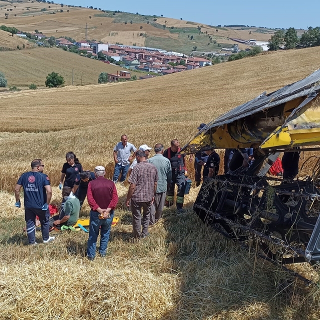 Samsun'da biçerdöver devrildi: 1 yaralı