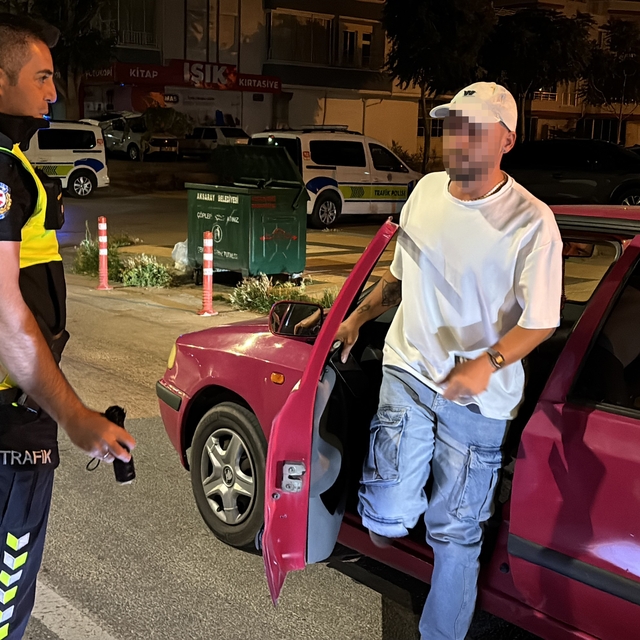 Uygulamada alkollü yakalanan sürücünün ehliyetine el konuldu