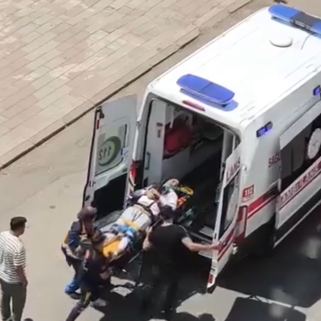Siirt'te otomobil ile motosiklet çarpıştı: 1 yaralı