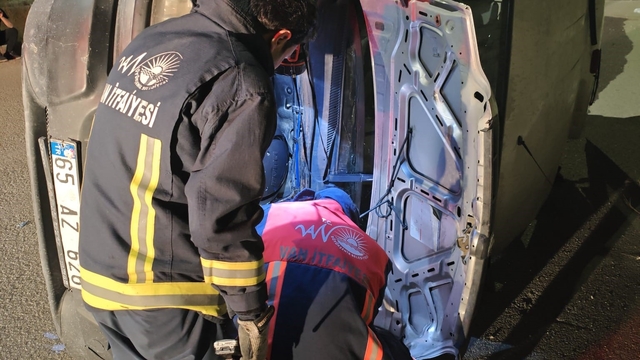Van'da trafik kazası: 3 yaralı