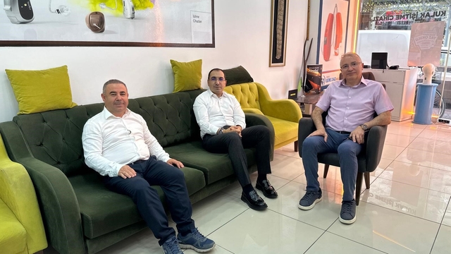 Tavşanlı Kaymakamı Ömer Faruk Özdemir esnafın nabzını tutuyor