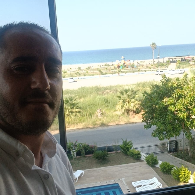 Kendisine yardım eden tanıdığının 2 ton çiçek bamyasını çalan sanığa 8 yıl...