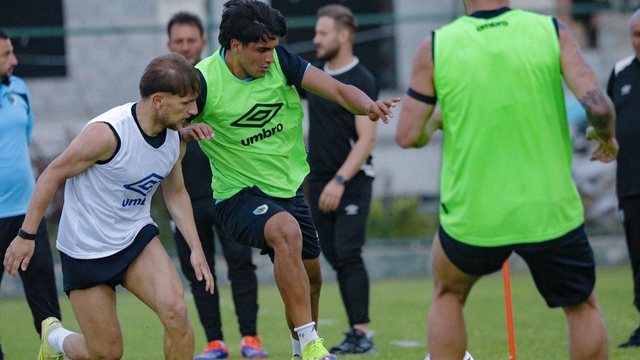 Erzurumspor FK'da kampın ilk etabı tamamlandı