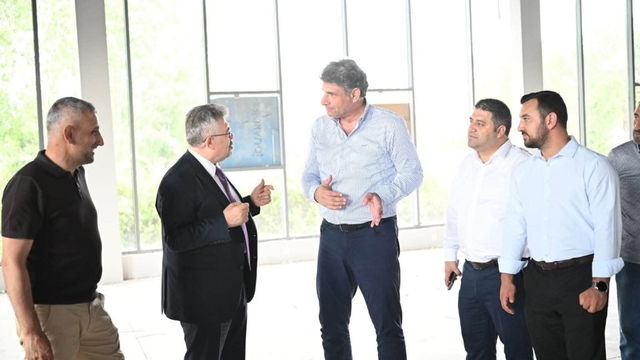 Kartepe'ye modern spor salonu yükseliyor
