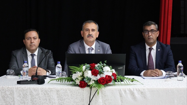 Ağrı'da kamu yatırımları ve DSİ çalışmaları değerlendirildi