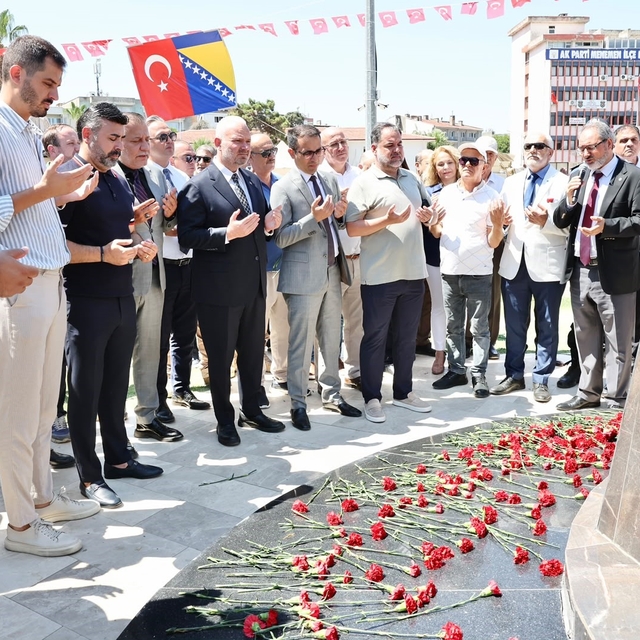 Srebrenitsa Soykırımı kurbanları, Menemen'de anıldı