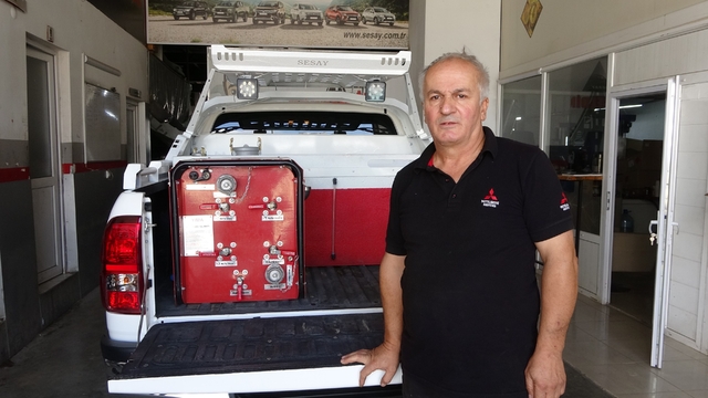 Büyük yangından etkilenen oto tamircisi orman yangınlarına hızlı müdahale aracı geliştirdi