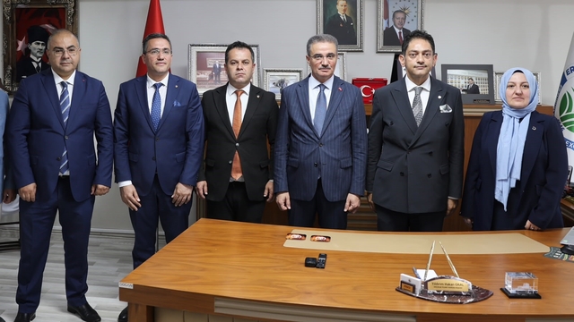 Vali Aydın Baruş, Erzurum Ticaret Borsası'nın stratejik projelerini inceledi