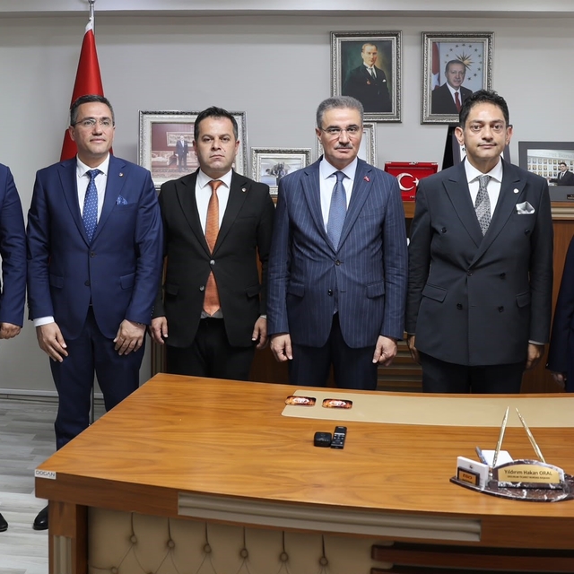 Vali Aydın Baruş, Erzurum Ticaret Borsası'nın stratejik projelerini inceled...