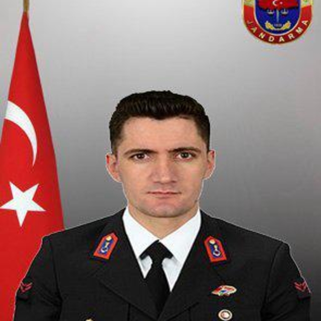 Halı saha maçında kalp krizi geçiren uzman çavuş hayatını kaybetti
