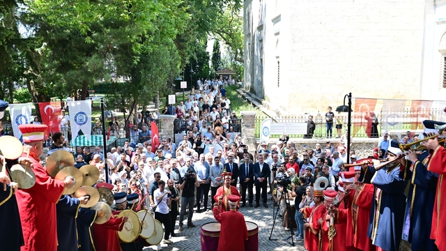 Yıldırım'da Sultan Çelebi Mehmed dualarla anıldı
Başkan Yılmaz: "Sultan Çelebi Mehmed devleti yeniden ayağa kaldırdı"