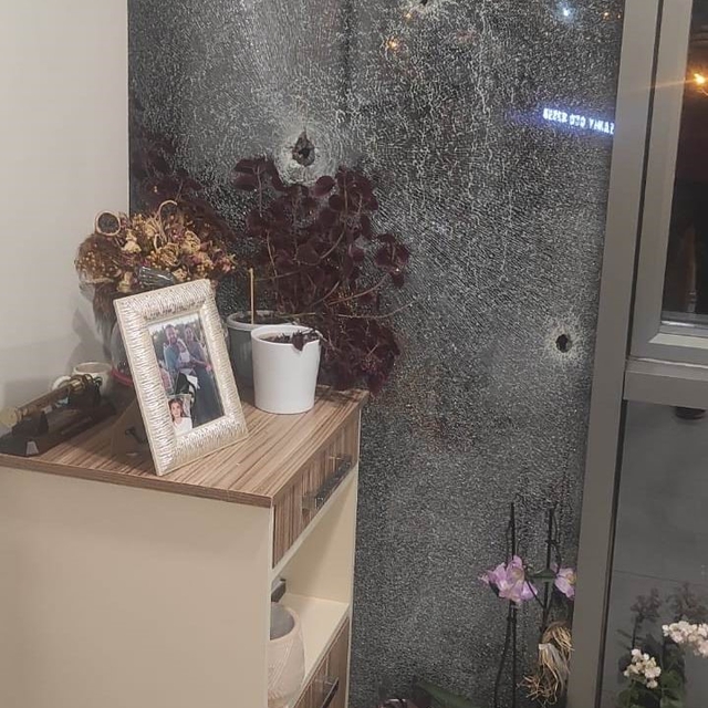 Diyarbakır'da özel hastaneye silahlı saldırı