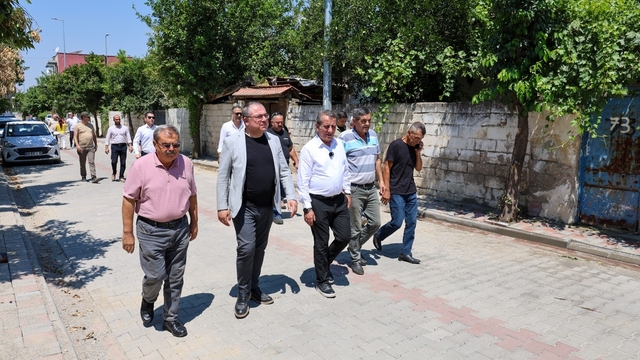 Efeler Belediyesi Umurlu'daki 10 bin metrekarelik yola parke taşı döşeyecek