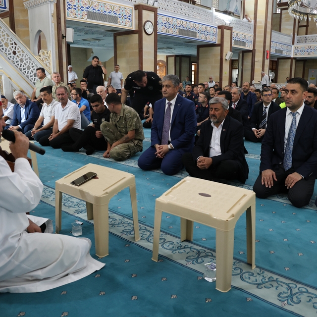15 Temmuz şehitleri dualarla anıldı