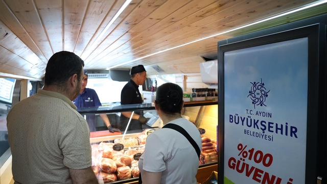 Aydın Büyükşehir Belediyesi Mobil Halk Ege Et'e Buharkent'te yoğun ilgi