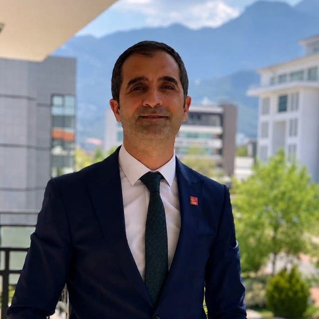 CHP Denizli İl Başkanlığına Ayhan Oran atandı