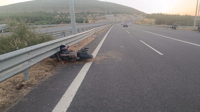 İzmir'de motosiklet eğitmeni Akif Emre, kazada hayatını kaybetti