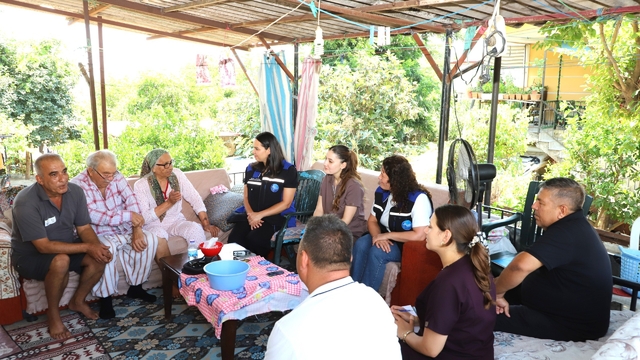 Aksu Belediyesinden vatandaşlara sosyal destek ve sağlık hizmeti