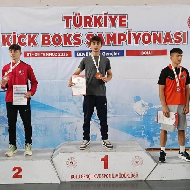Erzincanlı Kick Boksçulardan Türkiye Şampiyonası'nda başarı