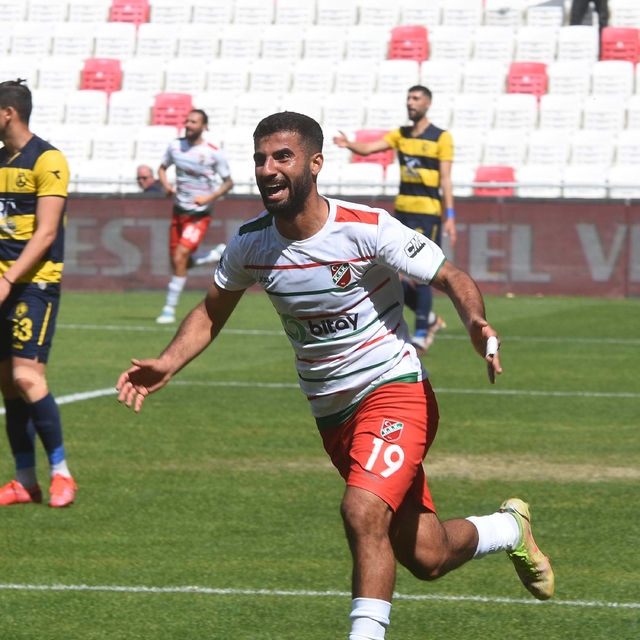 Karşıyaka'da Yılmaz Ceylan dönüyor