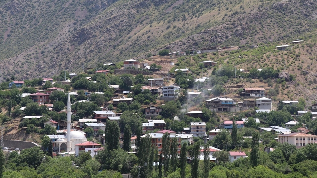 2 yıl önce sel afetini yaşayan mahalleli, taşkın koruma çalışmalarının tamamlanmasını istiyor