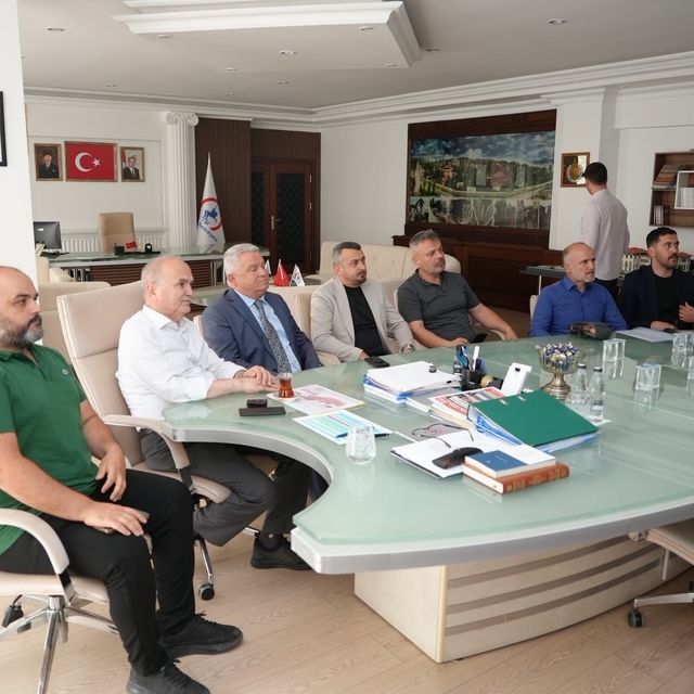 Yerel yönetimler arası işbirliği
Düzce Belediyesi'nden Kaynaşlı Belediyesi'...