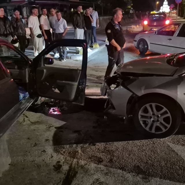 Alkollü sürücü, fark etmediği beton refüjü aşıp kaza yaptı: "Ben orayı düz...