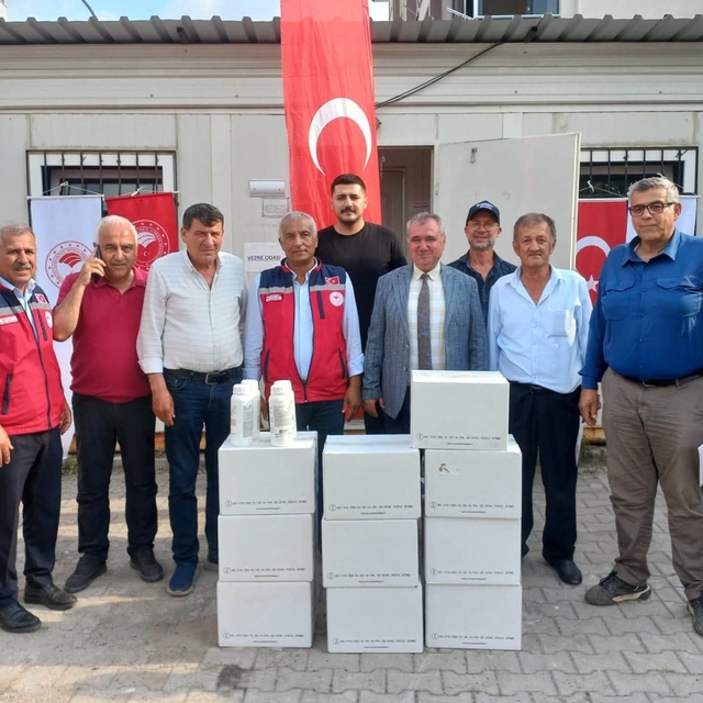 Erzin'de turunçgil üreticilerine portakal yağı desteği