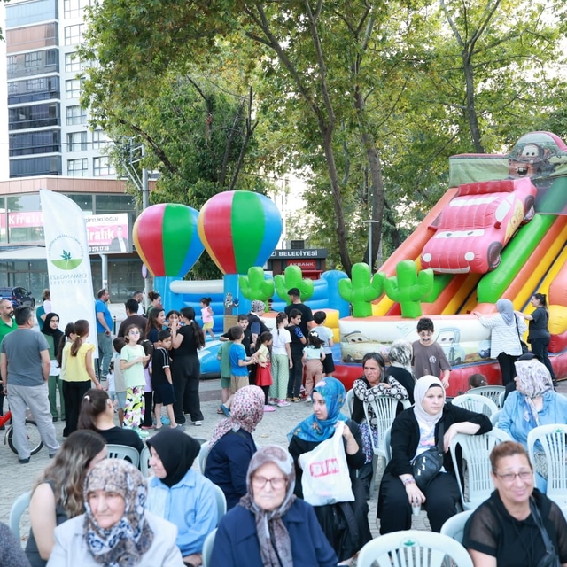 Osmangazi'de eğlence mahalle mahalle geziyor
Osmangazi Belediyesi'nden vata...
