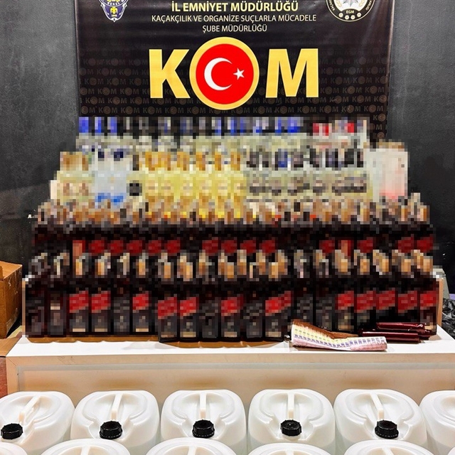 Bursa'da sahte içki operasyonu: 370 şişe sahte içki ve 600 litre etil alkol...