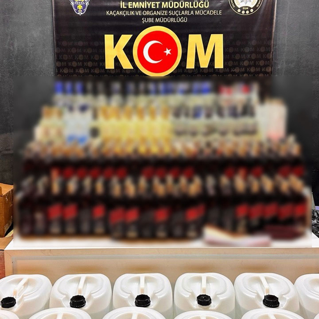 Bursa'da 370 şişe sahte içki ile 600 litre etil alkol ele geçirildi