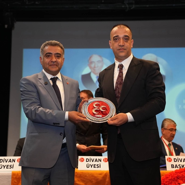 MHP Yakutiye ilçe kongresi yapıldı: Sinan Demir yeniden başkan