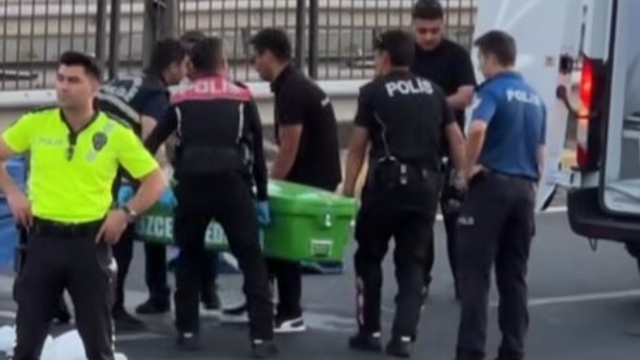 Düzce'de 3 aracın karıştığı zincirleme kaza: 1 ölü