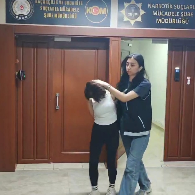 Sakarya'da uyuşturucuyla yakalanan 2 kişi tutuklandı