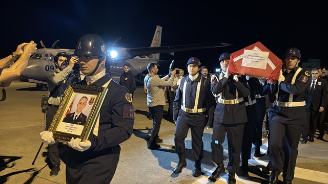 Şehit uzman çavuşun cenazesi, Samsun'a getirildi