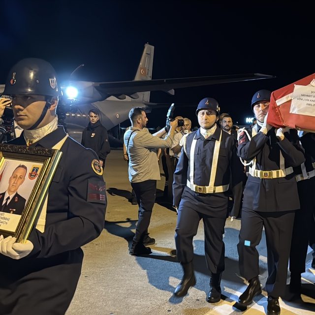 Şehit uzman çavuşun cenazesi, Samsun'a getirildi