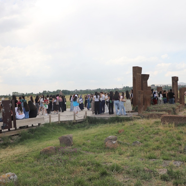 Selçuklu Meydan Mezarlığı'nda yaz yoğunluğu başladı