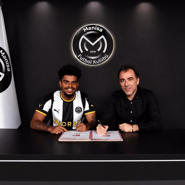 Manisa FK'dan 5 transfer hamlesi